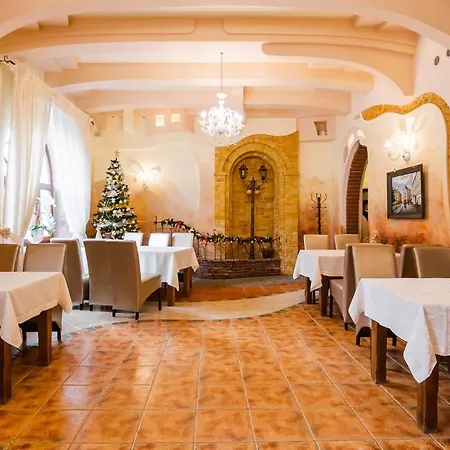 Restauracja Browar Lwow W Lublinie 3* 루블린