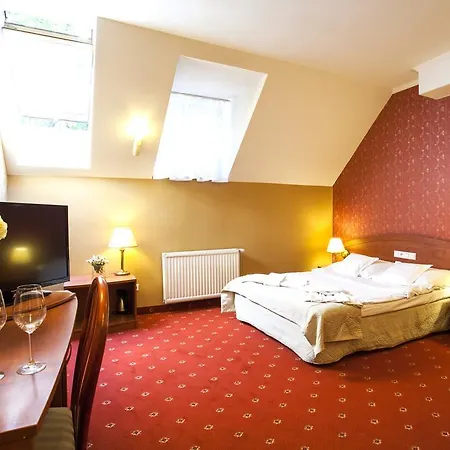 Restauracja Browar Lwow W Lublinie 酒店 3*