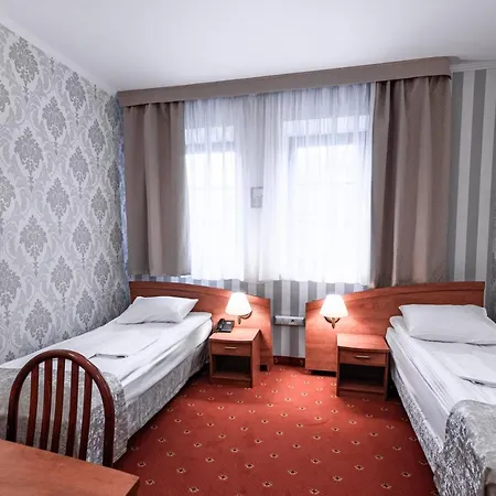 酒店 Restauracja Browar Lwow W Lublinie 3*